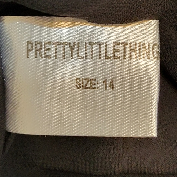 PrettyLittleThing Formal Black Skirt Size 14 - Picture 4 of 6